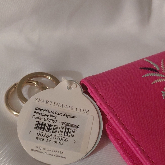 Spartina 449 Fuchsia Pineapple Keychain Wallet NWT - Picture 4 of 4